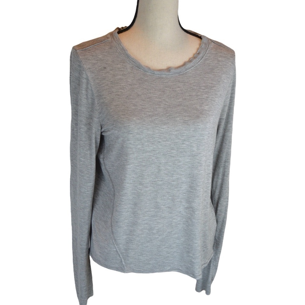 FEEL THE PIECE by Terre Jacobs Light‎ Grey Long Sleeve Thin Tissue Tee, M/L